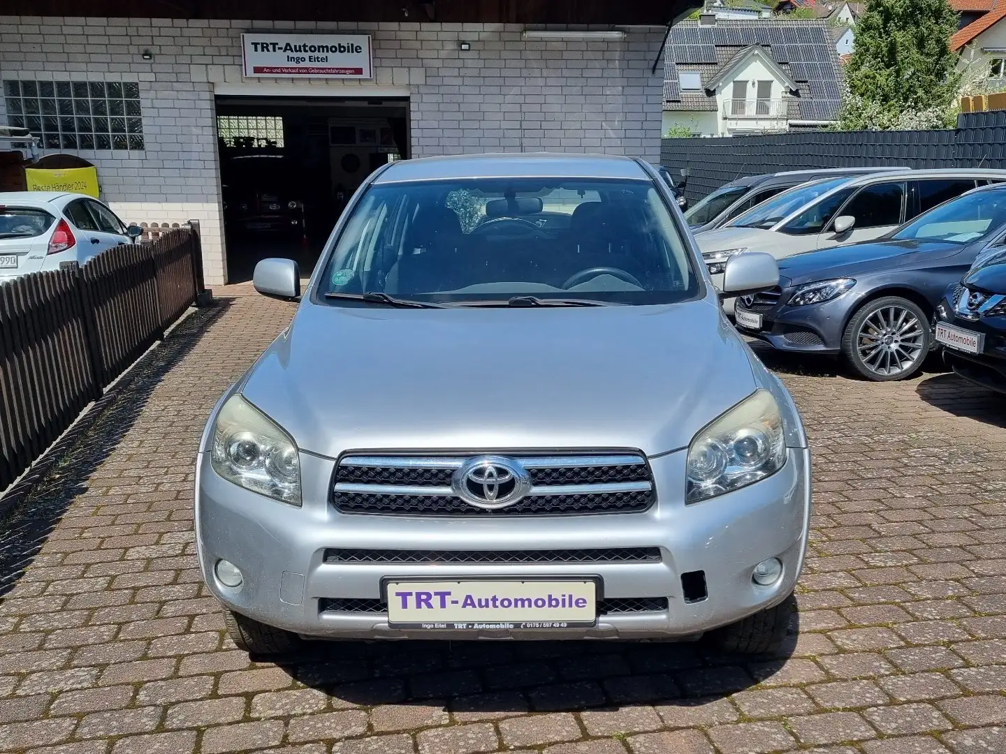 Toyota RAV 4 Sol Anhk. Klima 8 Fach Bereift TÜV 05-2026 Silber - 1