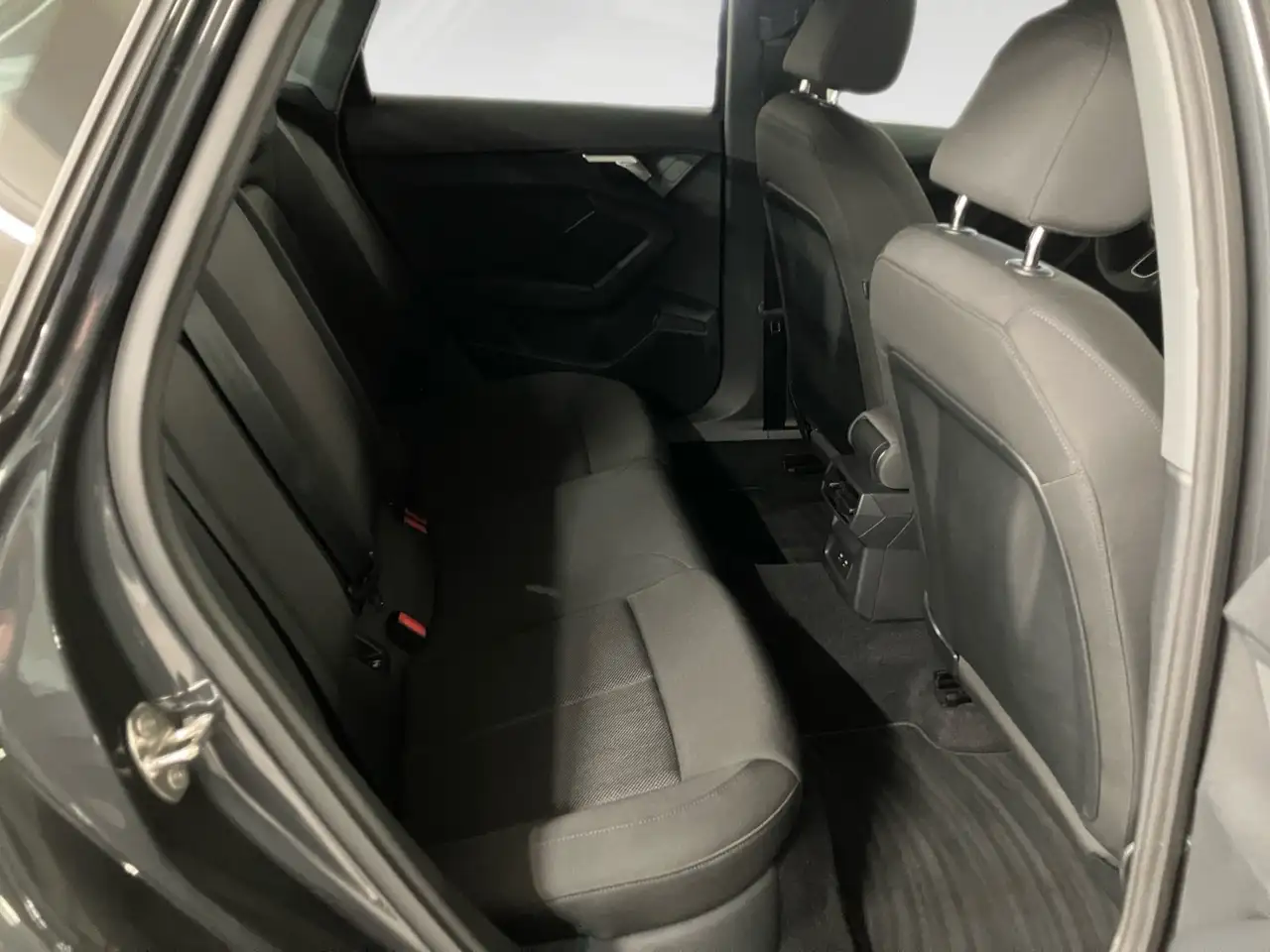 Audi A3 sportback 35 2.0 tdi business advanced s-tronic, миниатюра 14