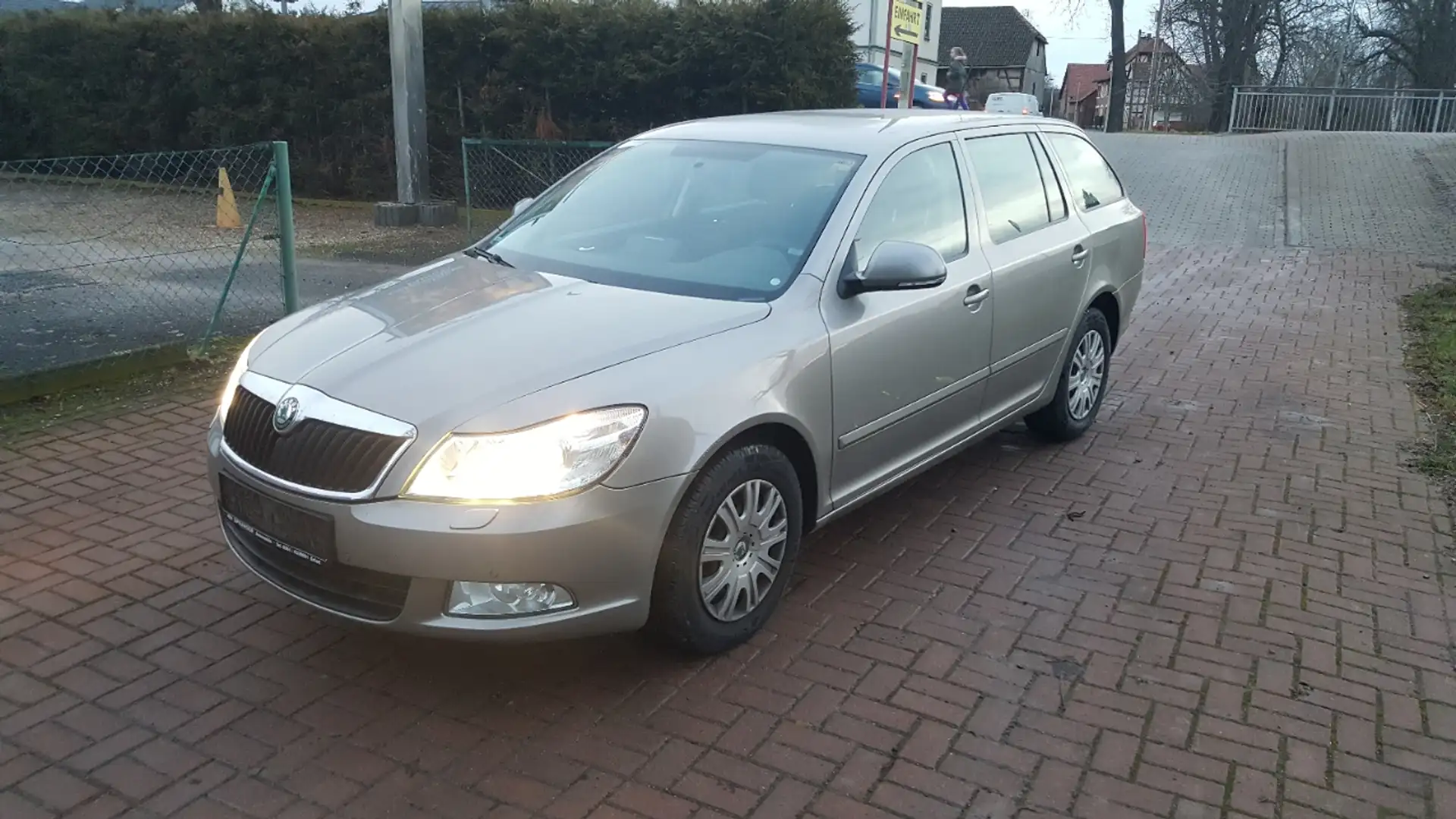 Skoda Octavia ***   Getriebeschaden  *** Beige - 2
