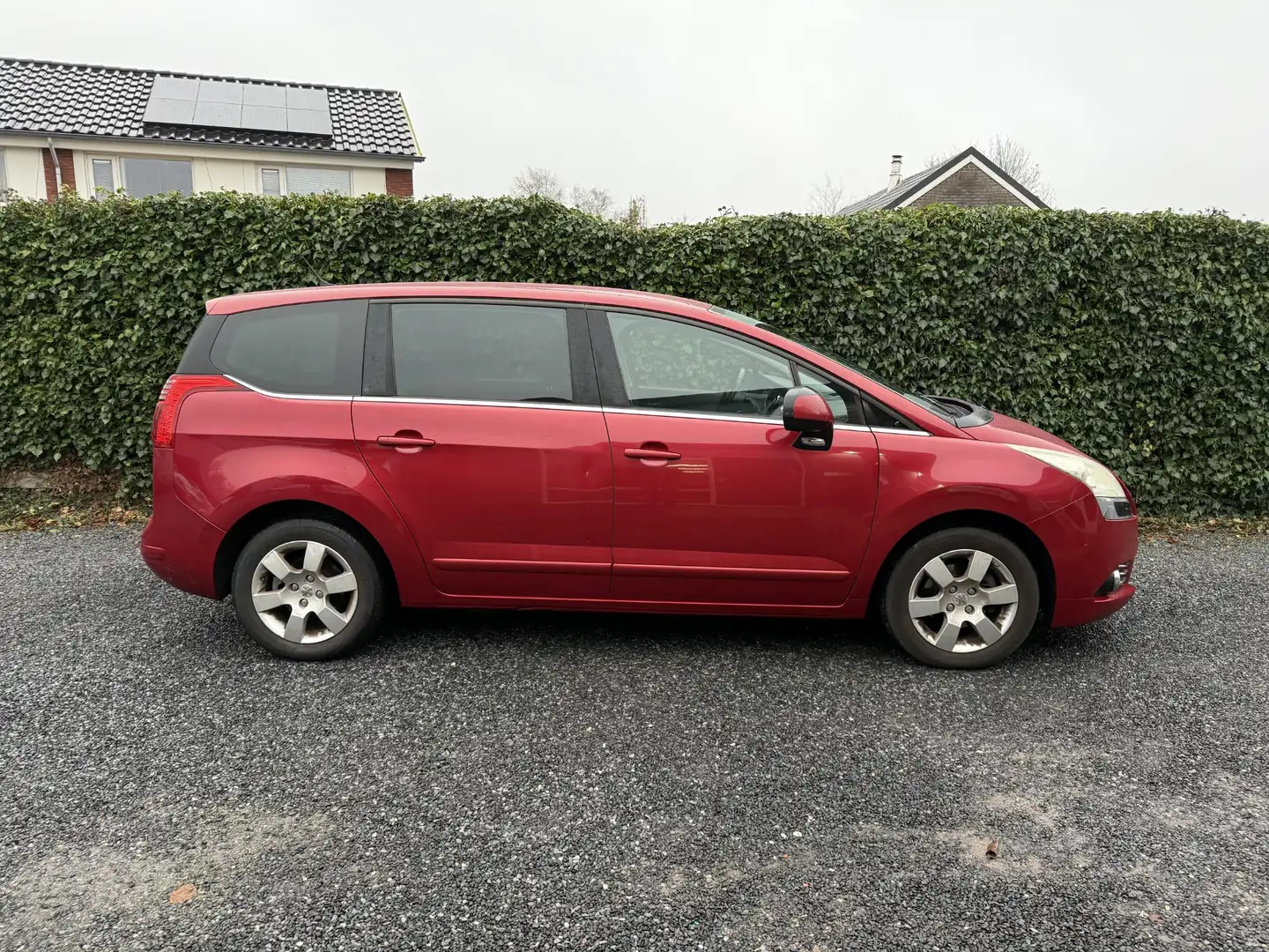 Peugeot 5008 1.6 HDiF Blue Lease 5p. | Navi | Autom. Airco | Cr Rood - 2