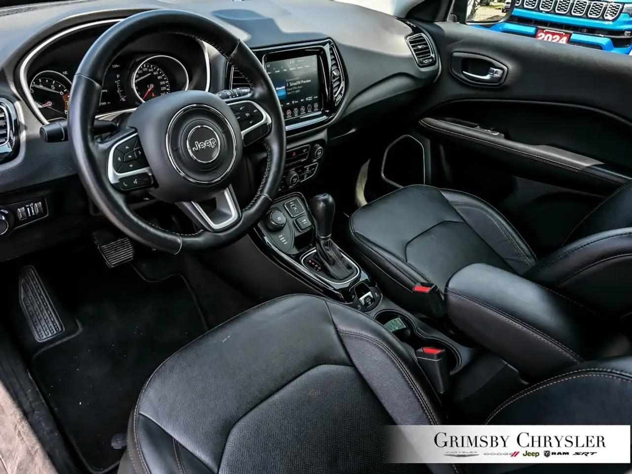 Jeep Compass photo Jeep Compass