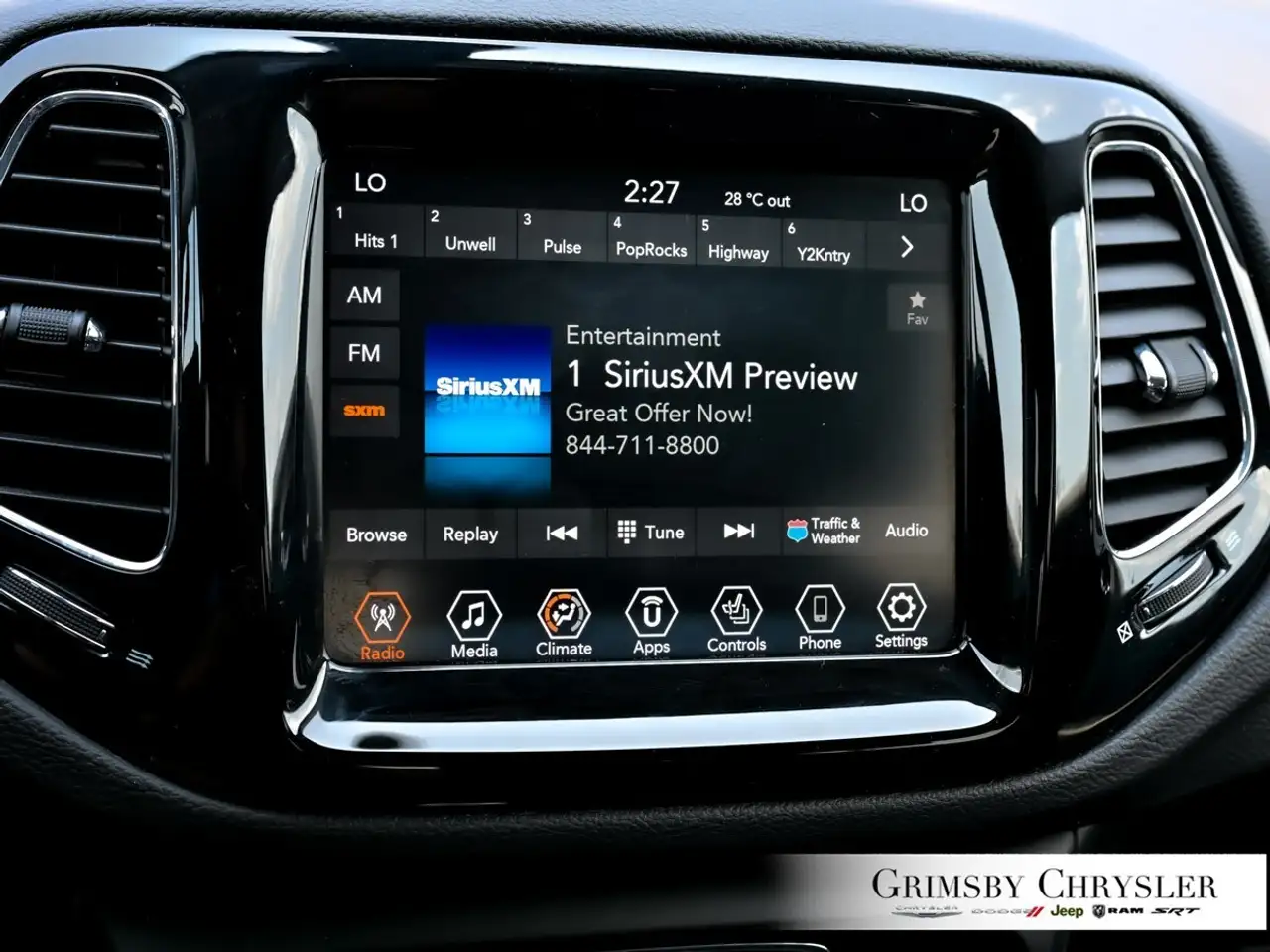 Jeep Compass photo Jeep Compass