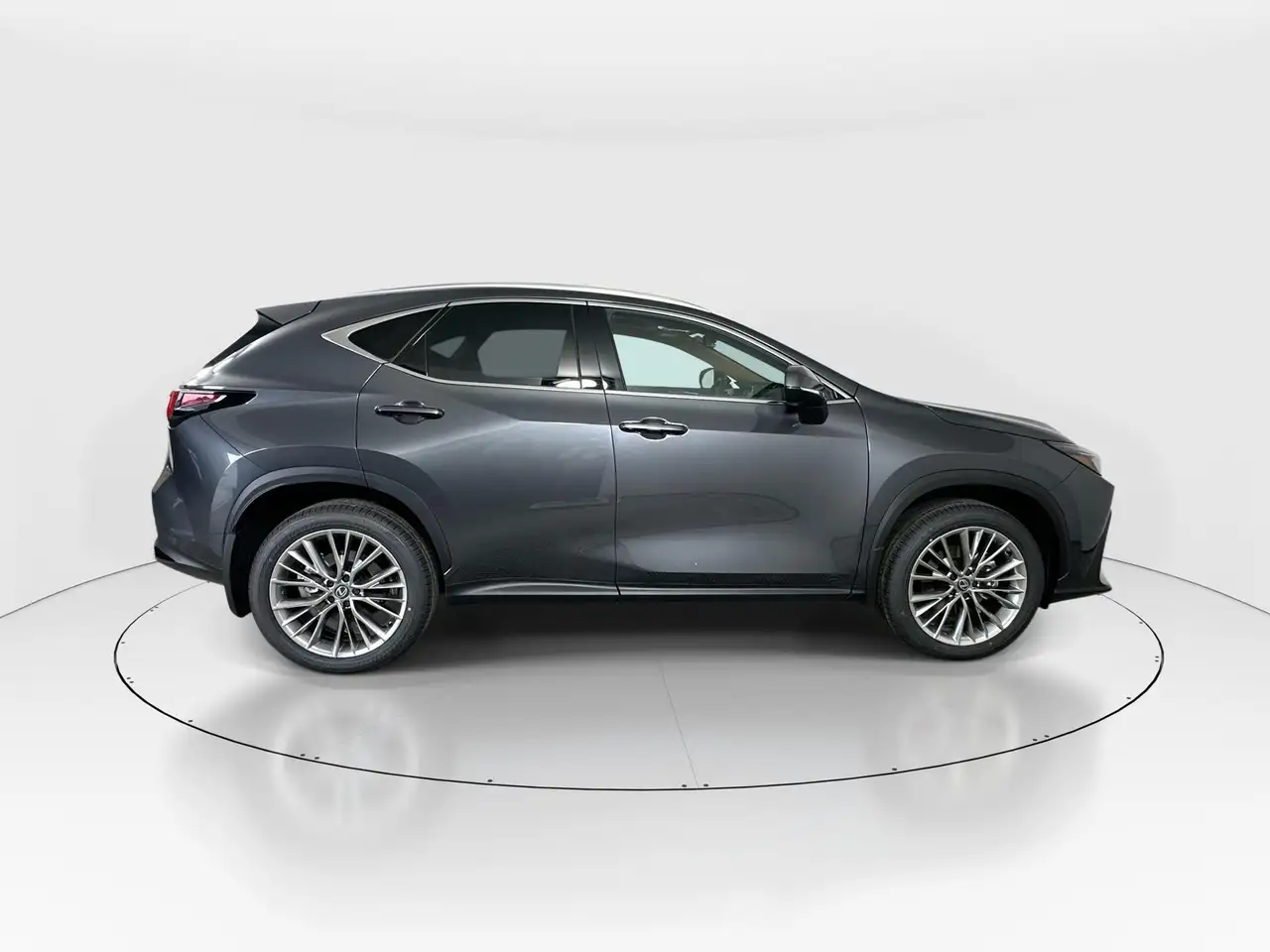 Lexus NX снимка Lexus NX