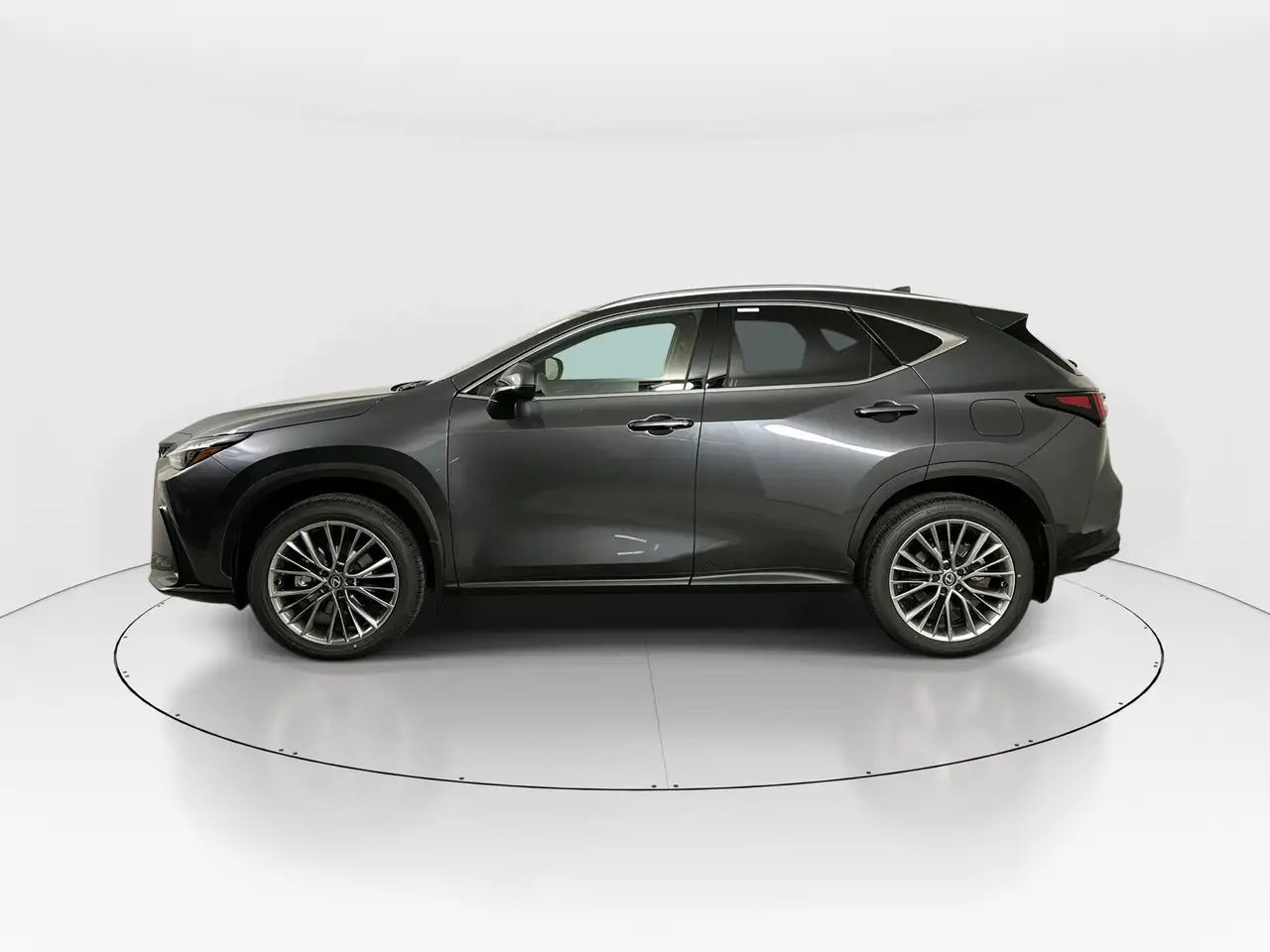 Lexus NX снимка Lexus NX