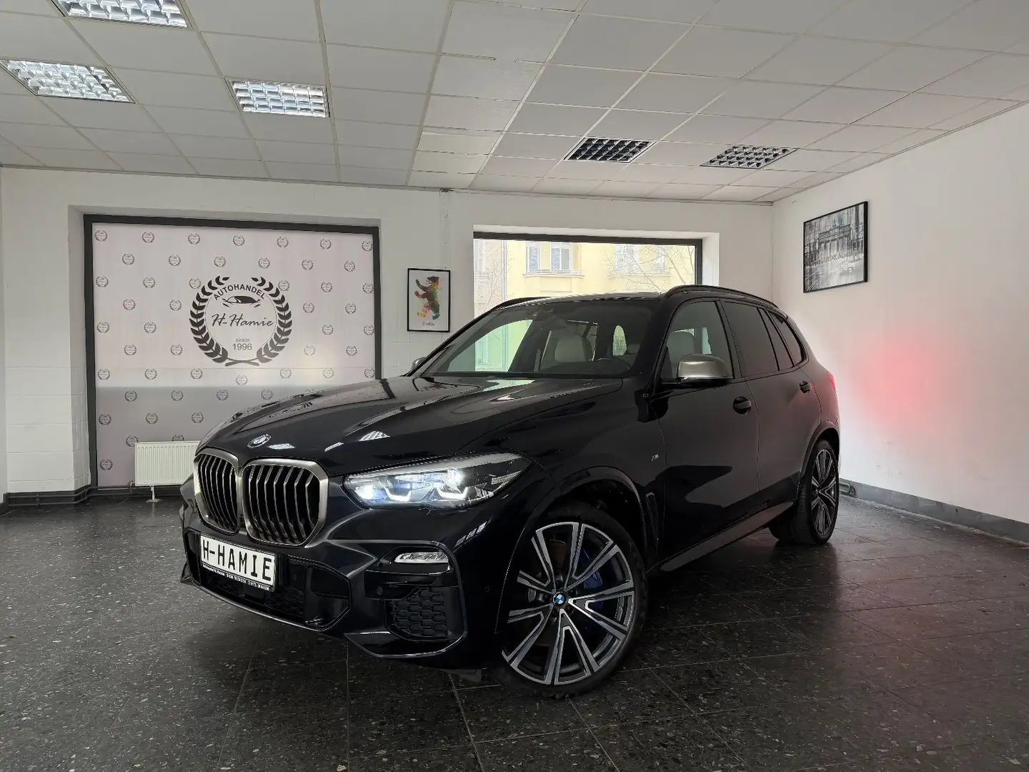 BMW X5 40i xDrive PANO KEYLESS SOFT HUD LIFT 4XSITZH Schwarz - 1