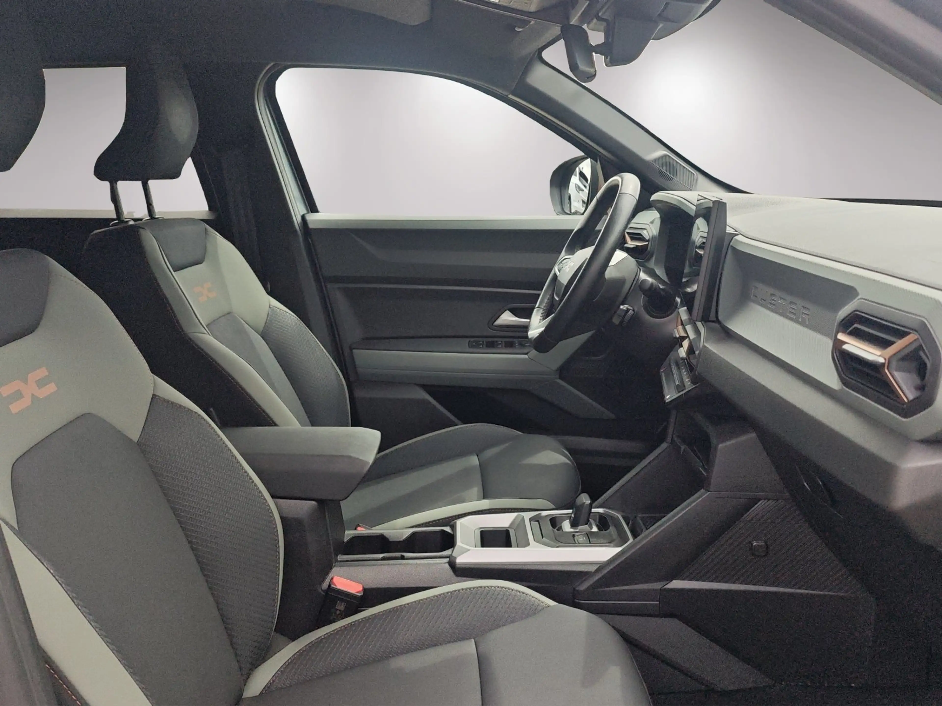 Dacia Duster Duster Extreme Hybrid 140 — photo 15