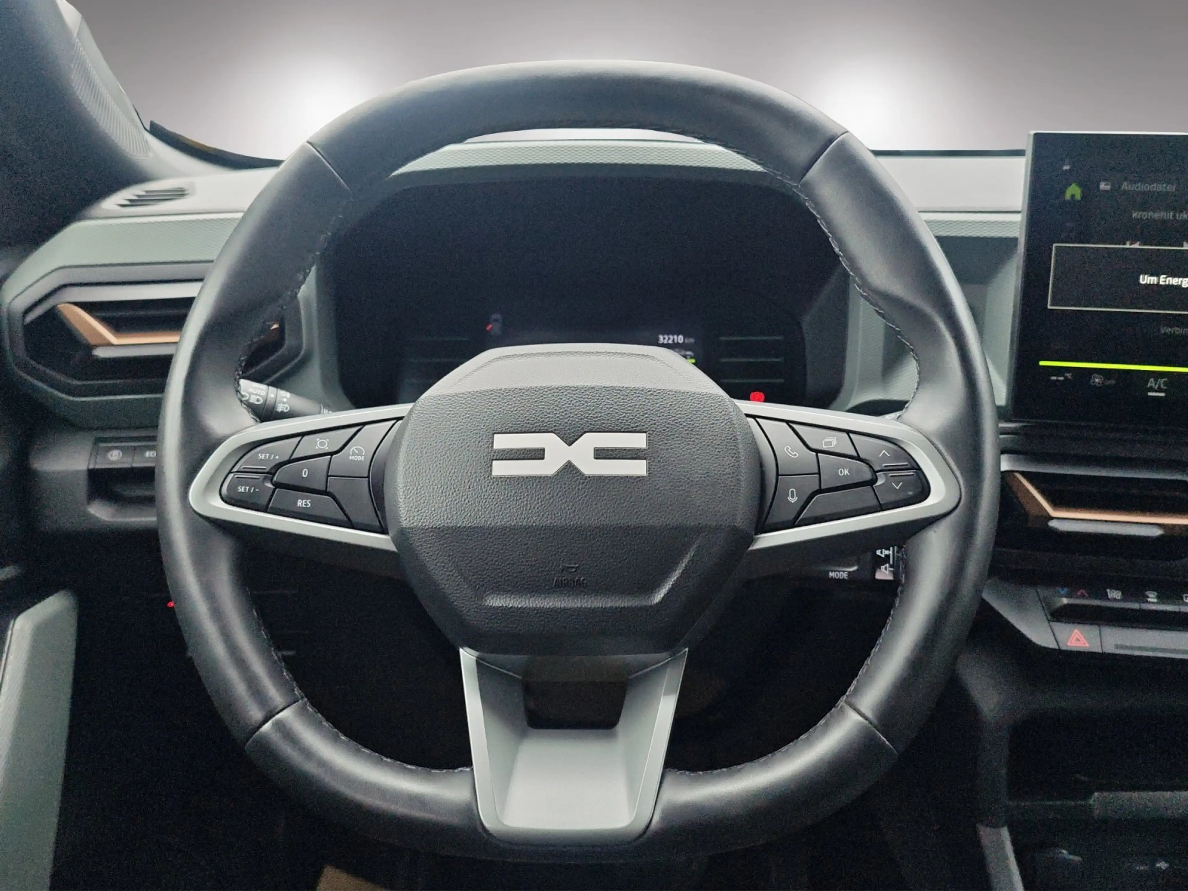 Dacia Duster Duster Extreme Hybrid 140 — photo 11