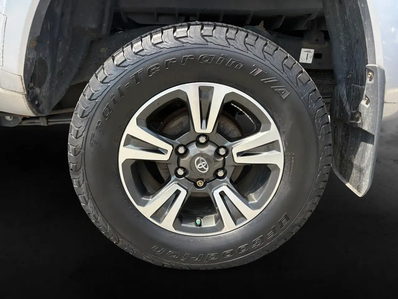 Toyota Tacoma photo Toyota Tacoma