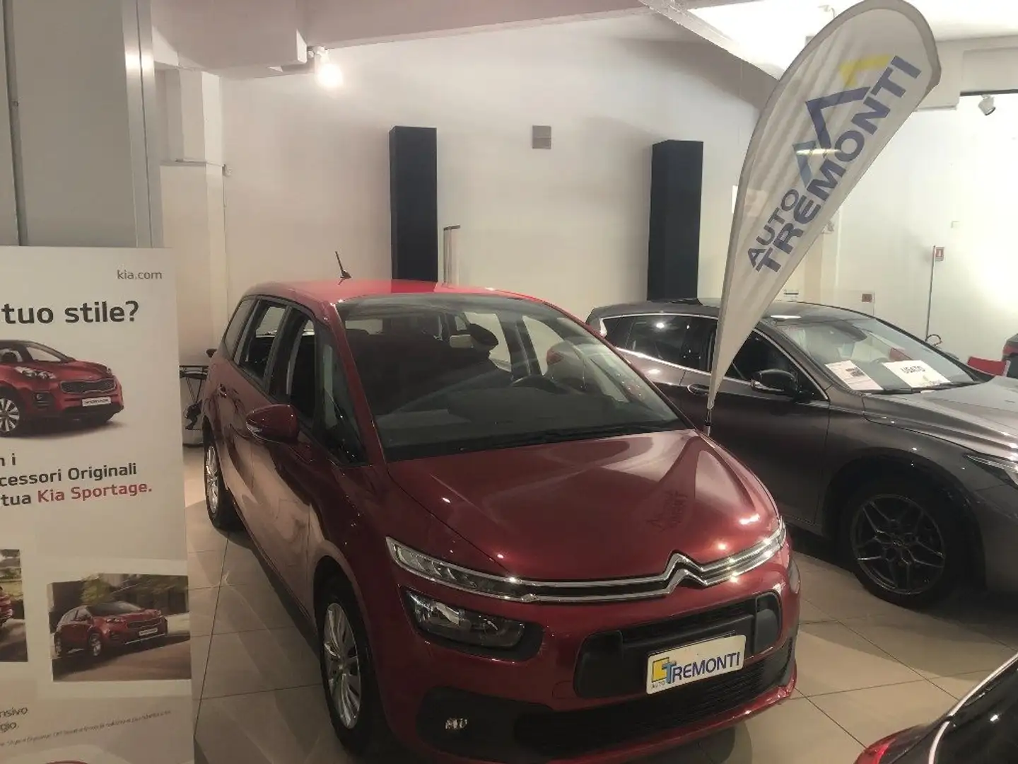 Citroen Grand C4 Picasso HDi Business 7 POSTI Diesel NEOPATENTATI Rosso - 1