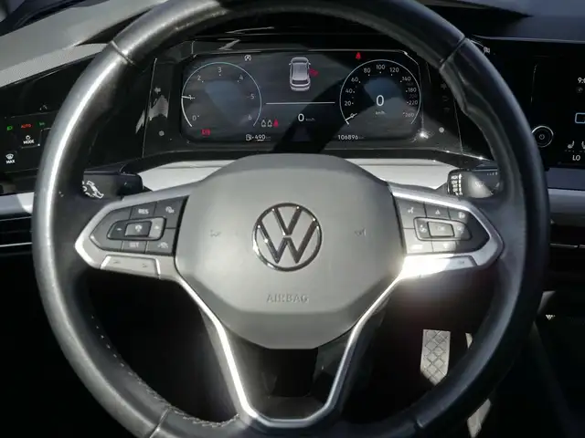 Volkswagen Golf view 9