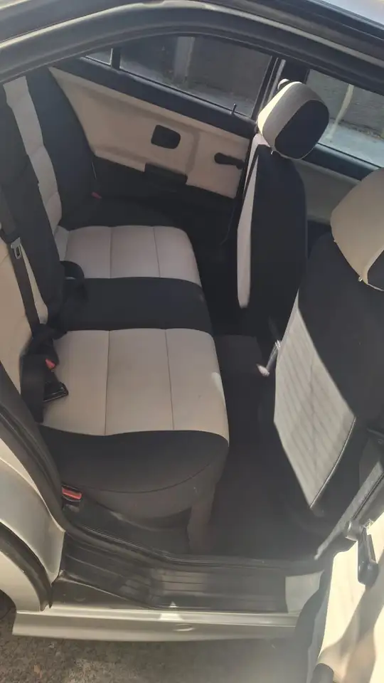 BMW 320i, foto 7
