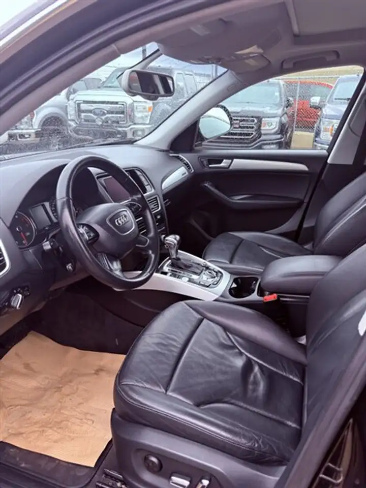 Audi Q5 снимка Audi Q5