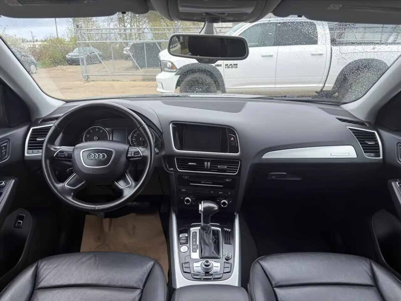 Audi Q5 снимка Audi Q5