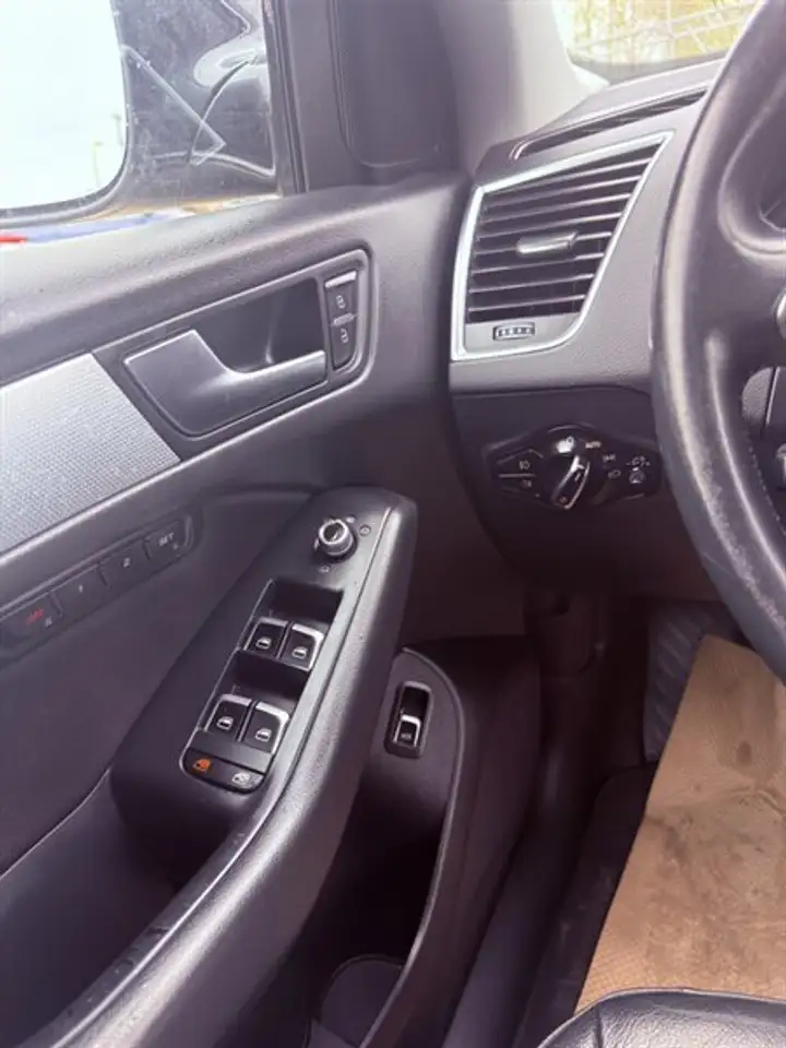 Audi Q5 снимка Audi Q5