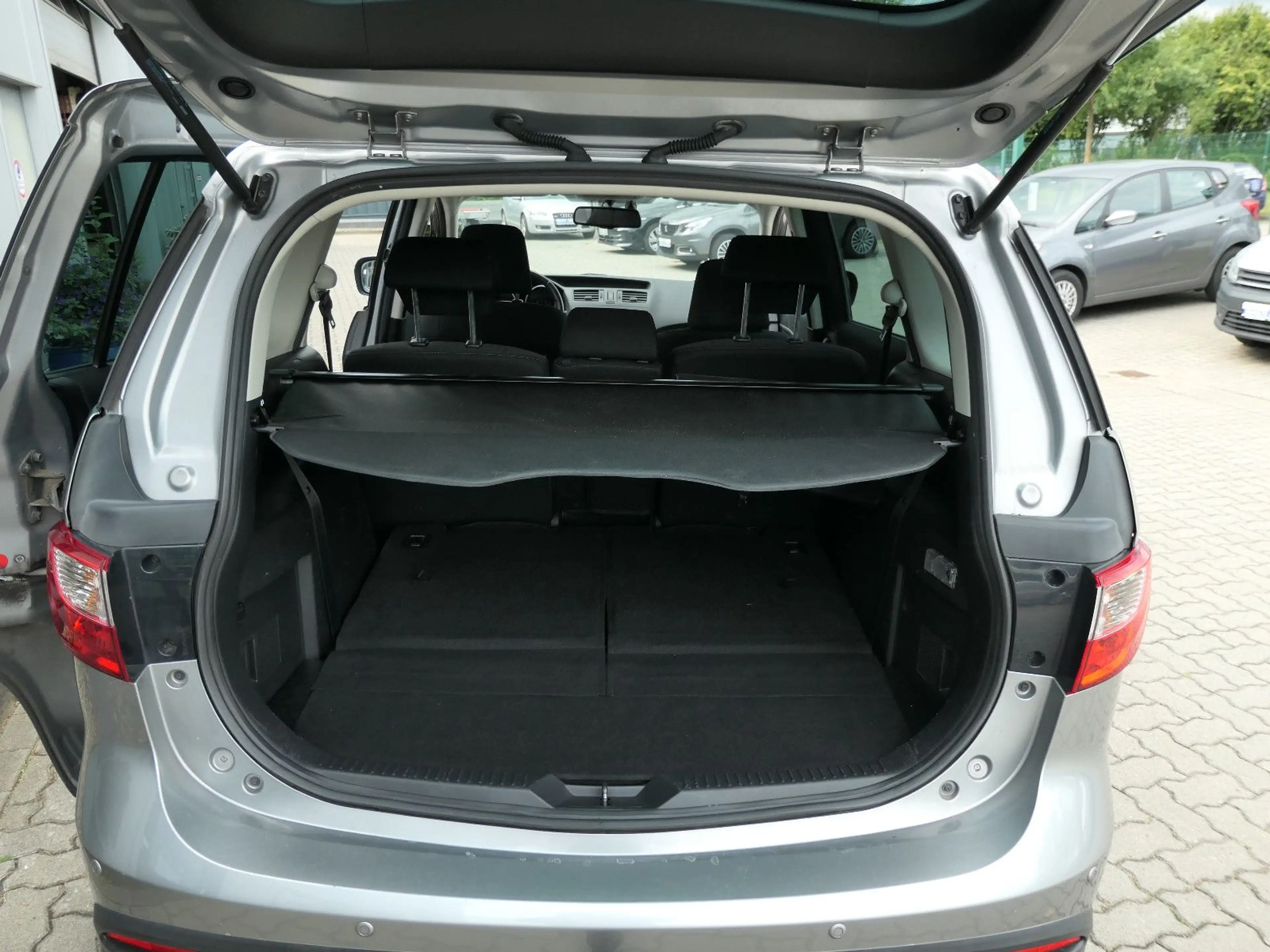 Mazda 5 Center-Line // AHK, Sitzh., PDC, Temp 7x Sitze — photo 13