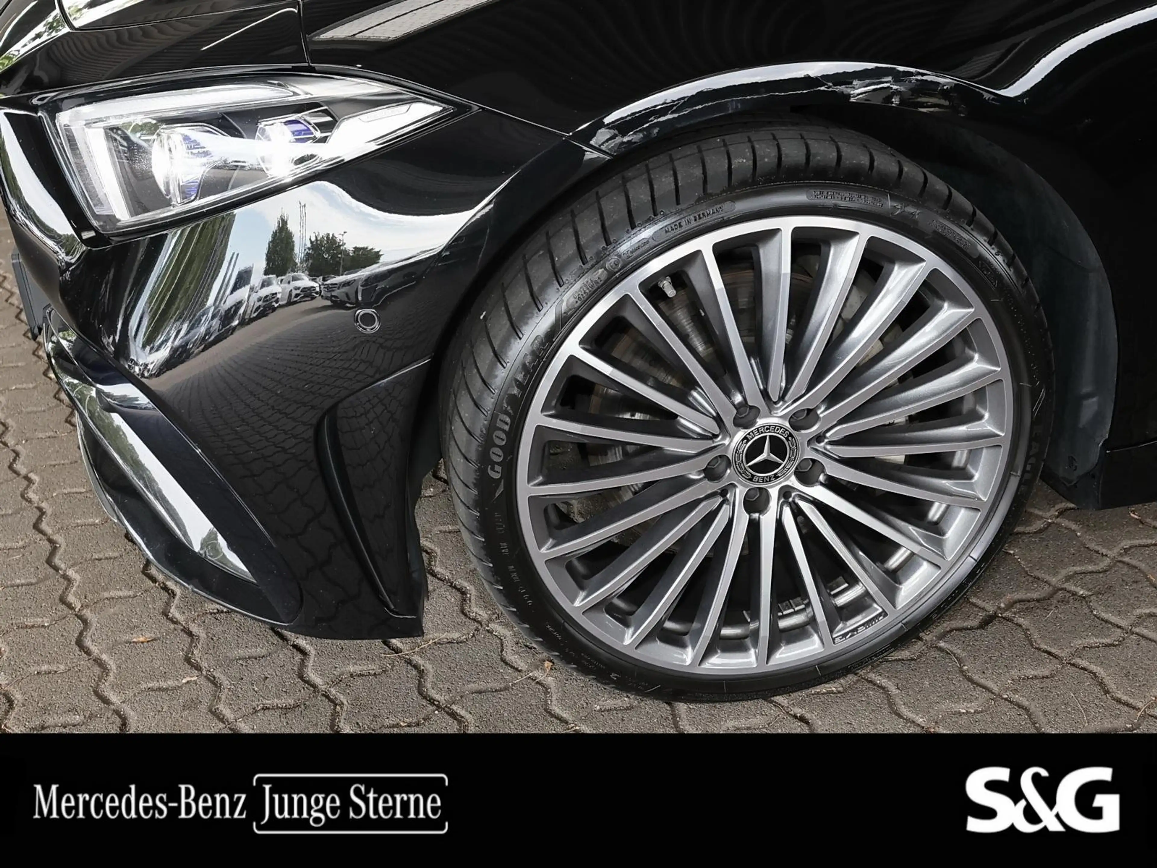 Mercedes-Benz CLS 300 d 4M AMG M-LED+360°+20+Sitzh.+MBUX — photo 4
