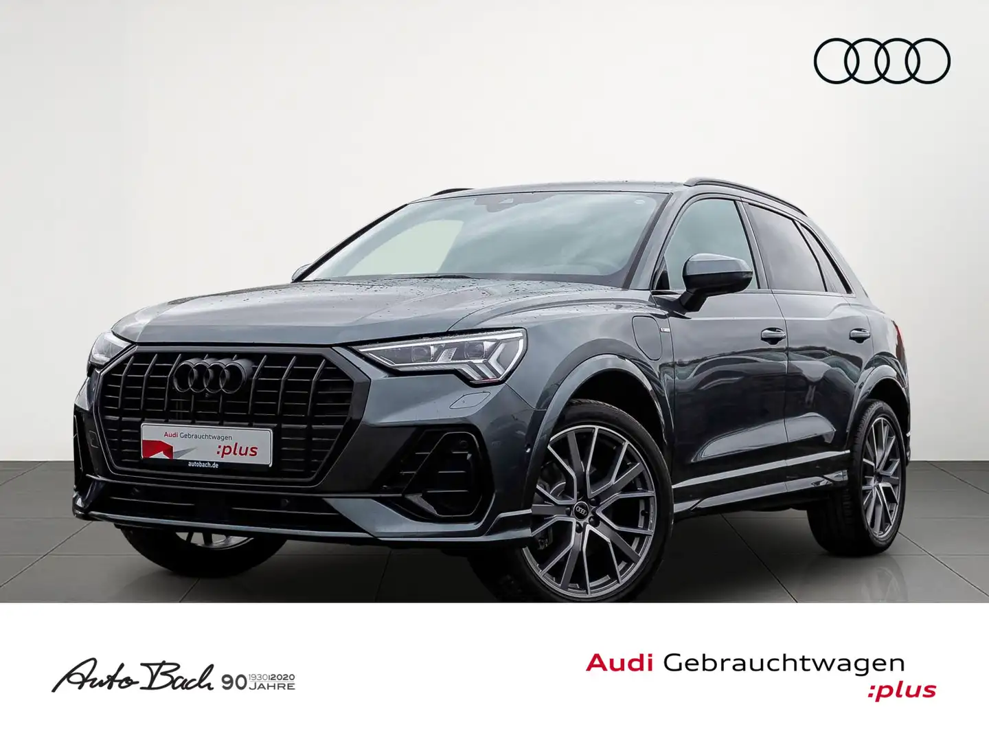 Audi Q3 S line 45 Stronic Navi LED ACC EPH Grijs - 1