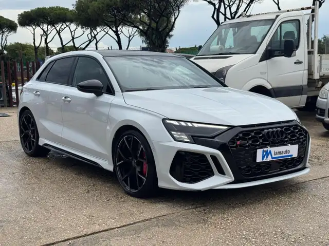 Audi RS3 view 3