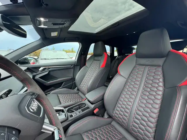 Audi RS3 view 8
