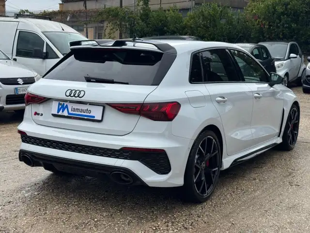 Audi RS3 view 5