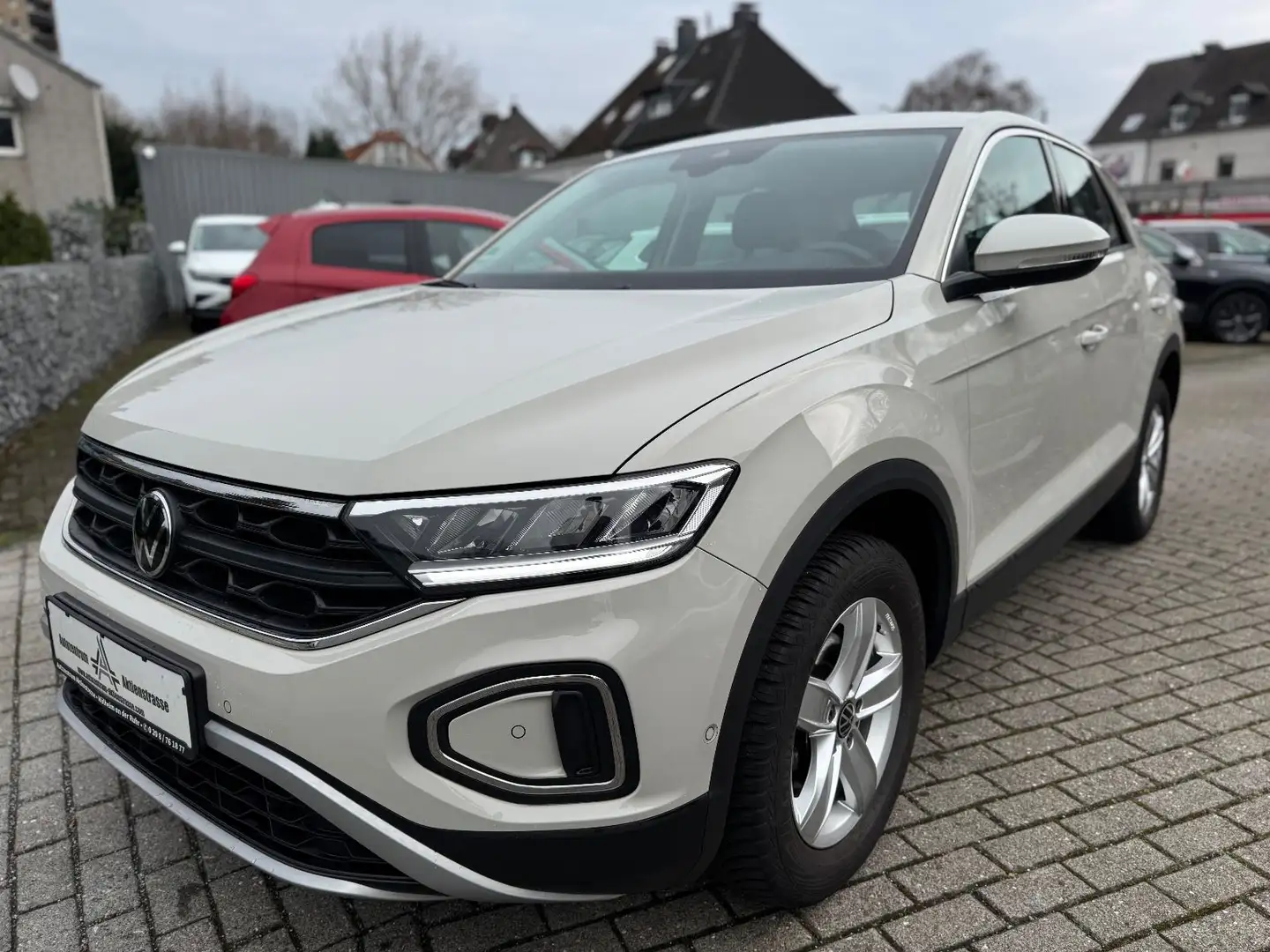 Volkswagen T-Roc Klima LED PDC App-Connect Alu 1. Hand Grau - 2