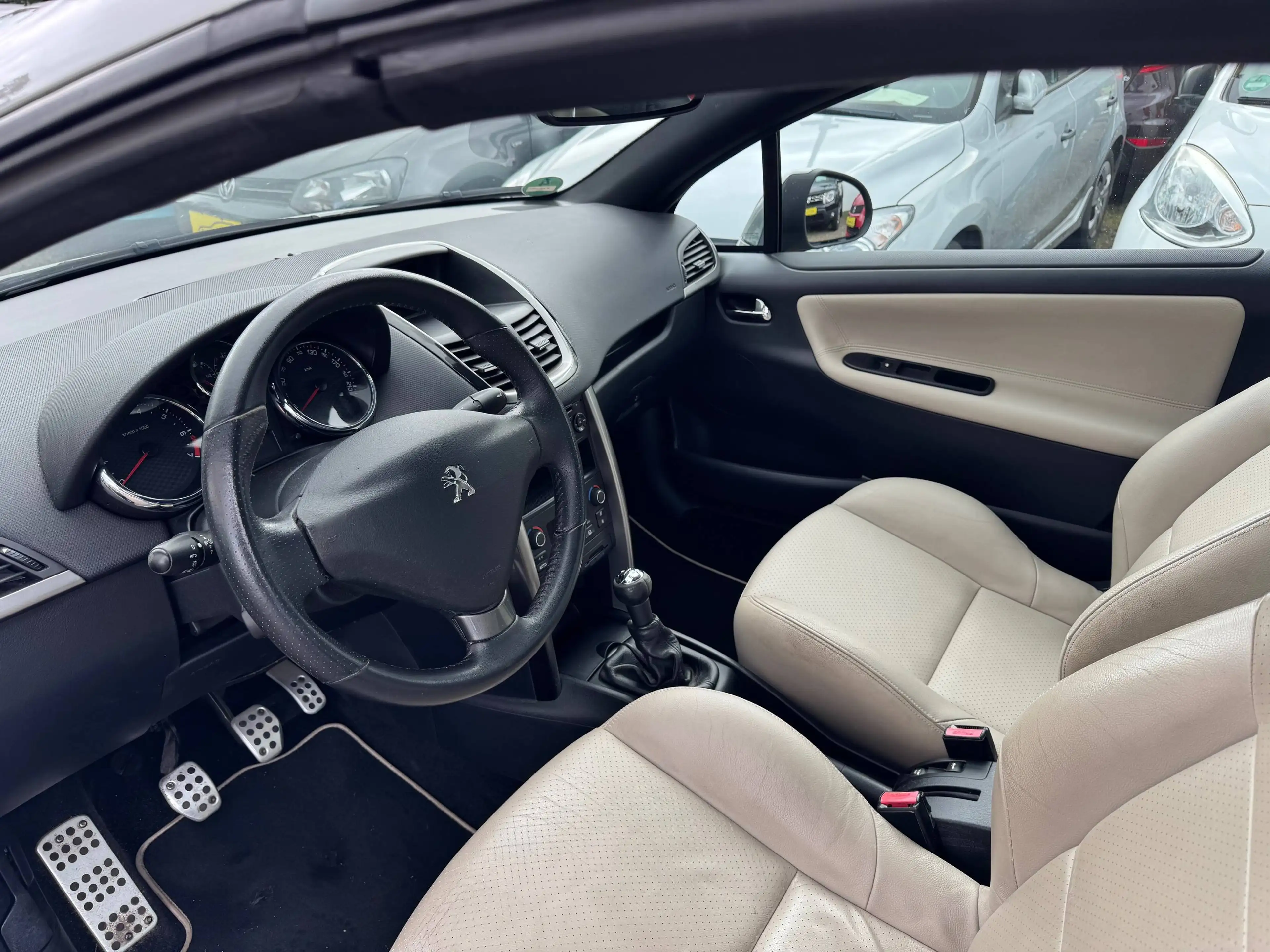 Peugeot 207 Allure, 1.Hand! *AHK, 90.000km* — photo 5