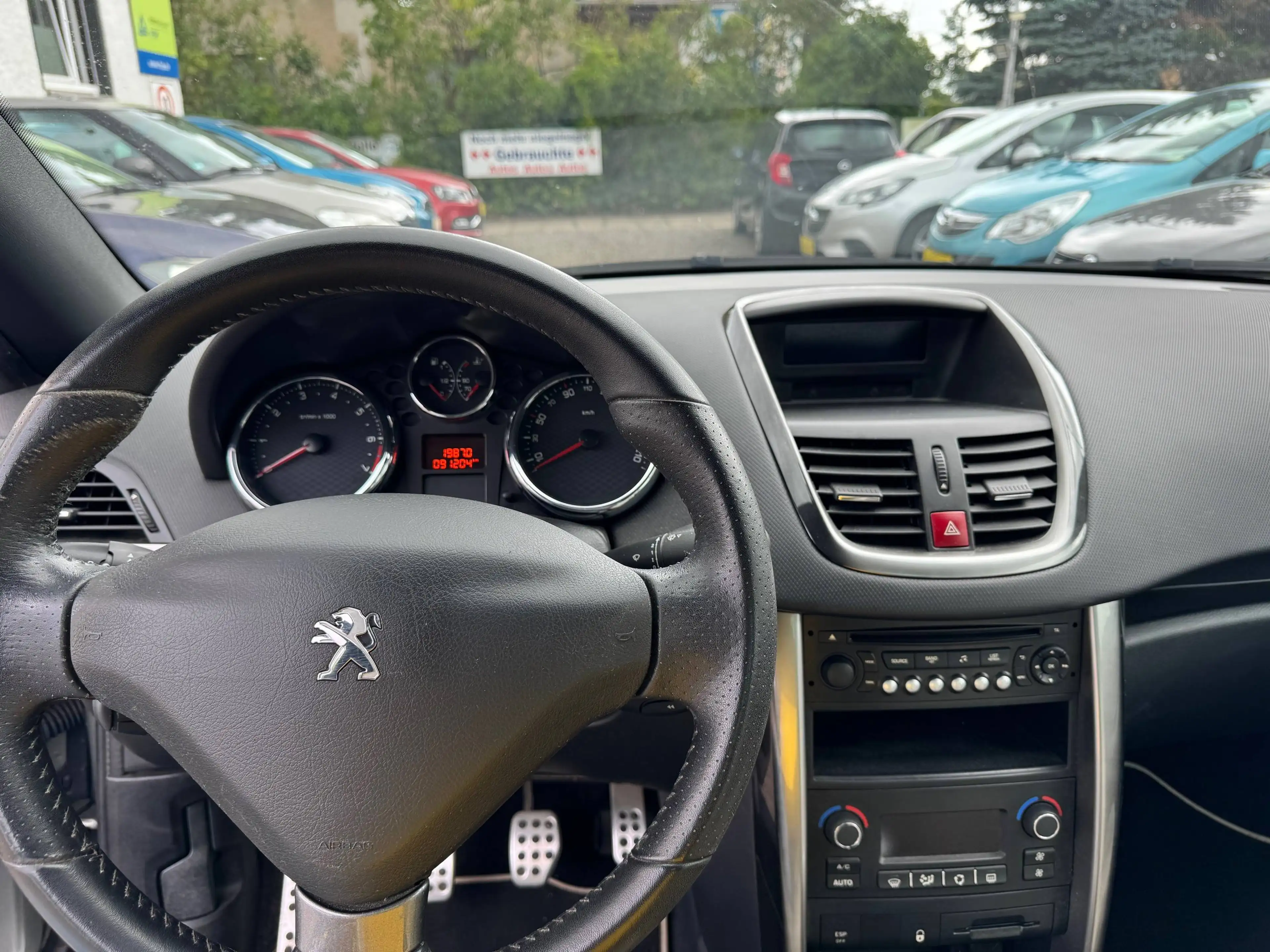 Peugeot 207 Allure, 1.Hand! *AHK, 90.000km* — photo 6