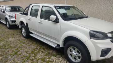 Steed Passo Corto DC 2.4 Premium Gpl 4wd