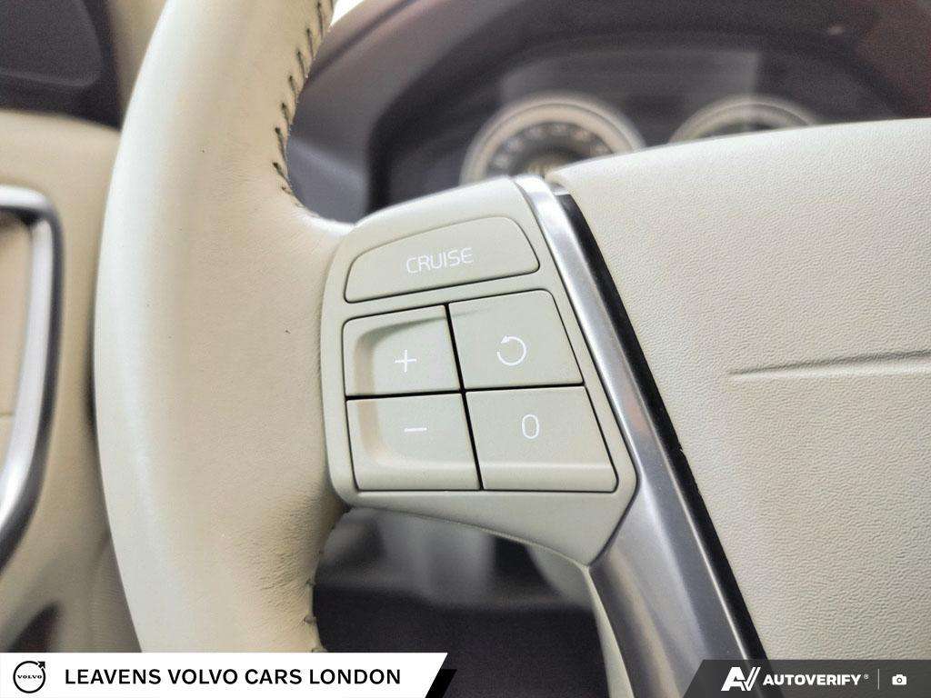 2012 Volvo XC60 T6 | Local Trade | Safety Certified | Heated Seats thumb 30