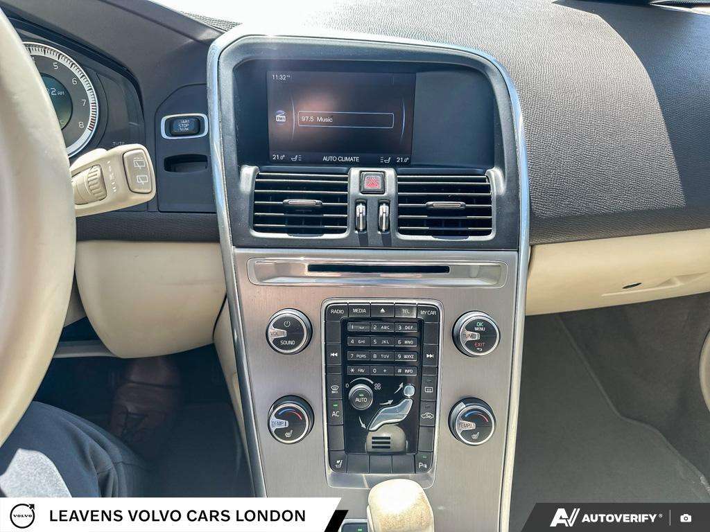 2012 Volvo XC60 T6 | Local Trade | Safety Certified | Heated Seats thumb 17