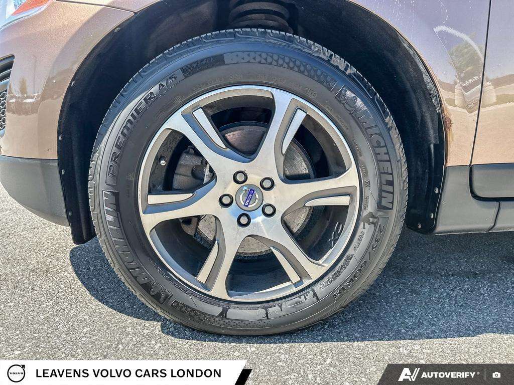 2012 Volvo XC60 T6 | Local Trade | Safety Certified | Heated Seats thumb 6