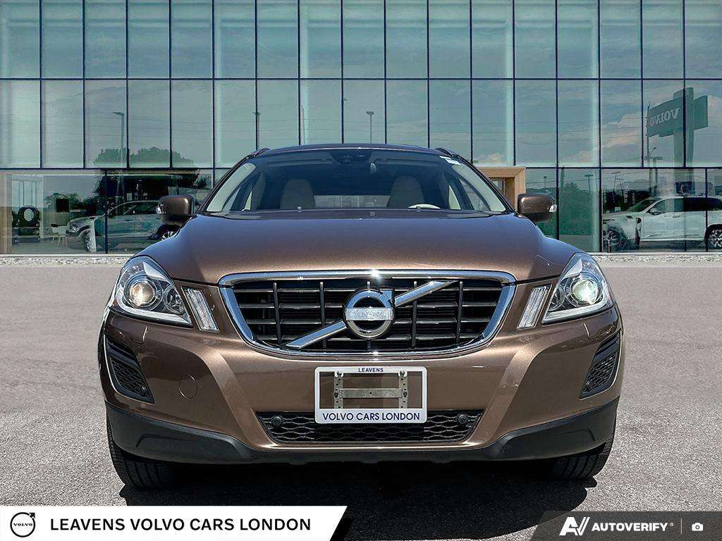 2012 Volvo XC60 T6 | Local Trade | Safety Certified | Heated Seats alt 2