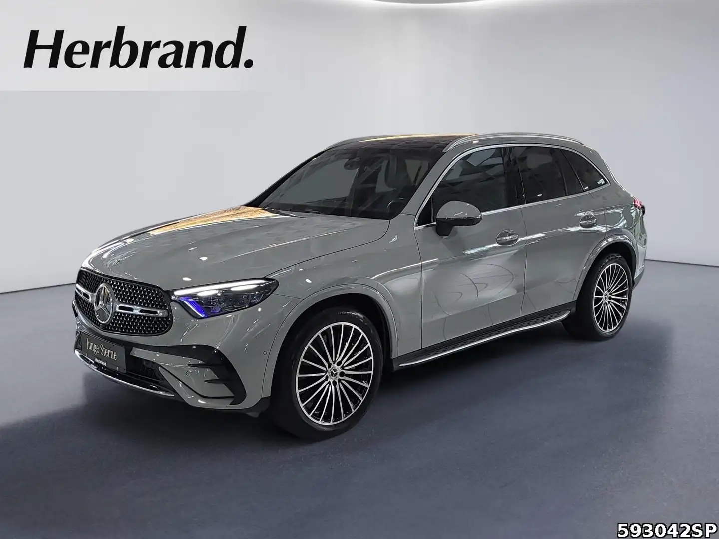 Mercedes-Benz GLC 450 d 4M AMG AHK Pano Memory 360° DISTRONIC Grau - 1