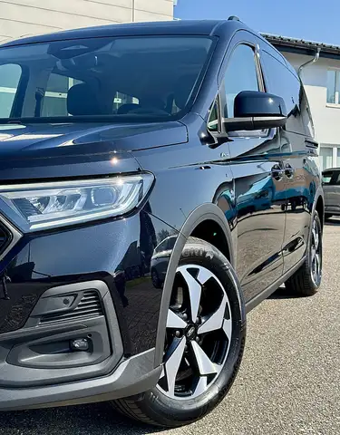 Ford Grand Tourneo Connect 2,0 EcoBlue L2 AWD Active Ansicht 8