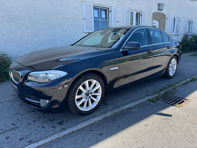 BMW 523 i Lim. Automatik *TÜV + Service NEU*HUD*SHZ — photo 2