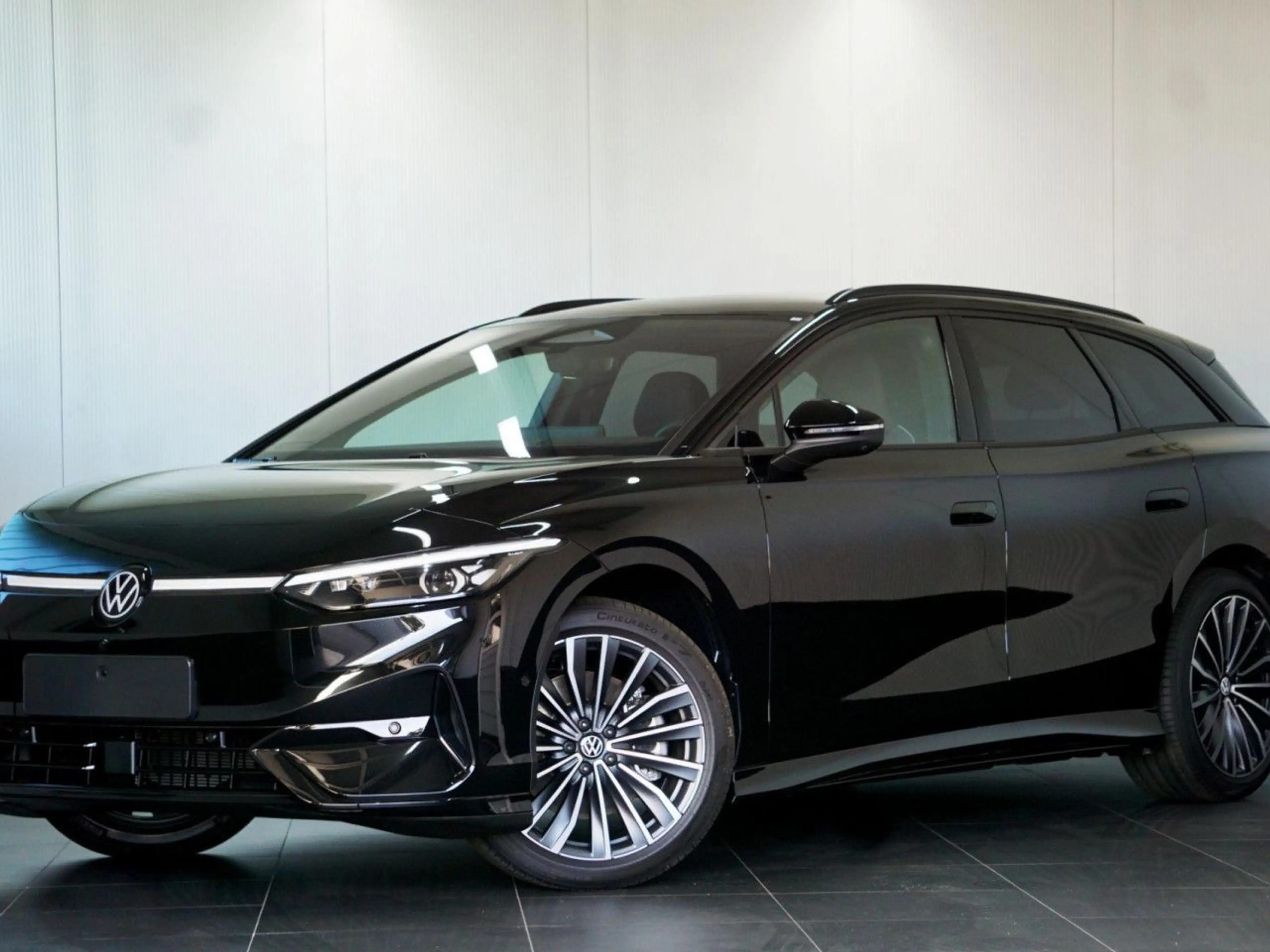 Volkswagen ID.7 Tourer Pro S 210 kW (286 PS) 86 kWh Bluetooth — photo 2