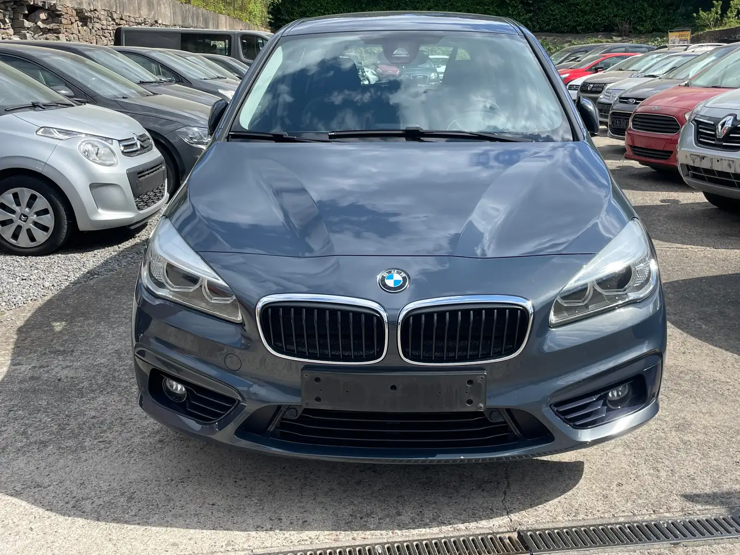 BMW 218 Gran Tourer 218i Gris - 2