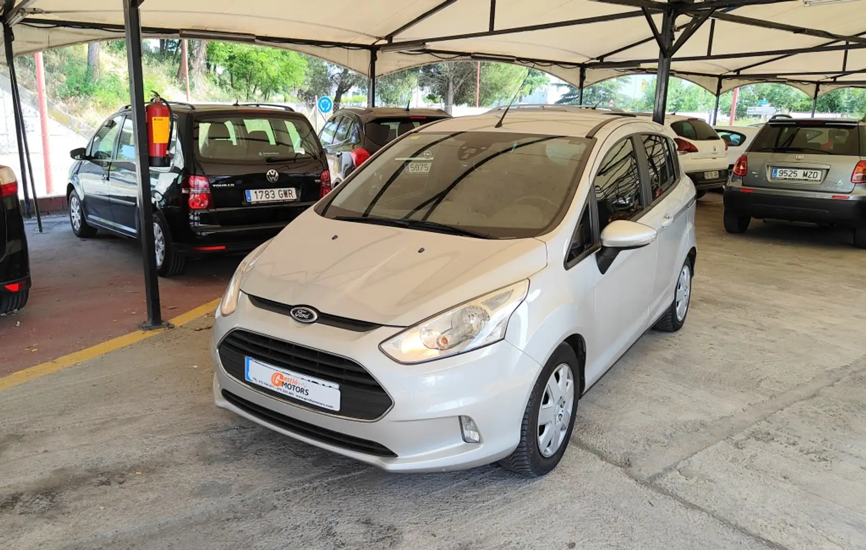 Ford B-Max 1.5TDCi Titanium 75 Gris - 1