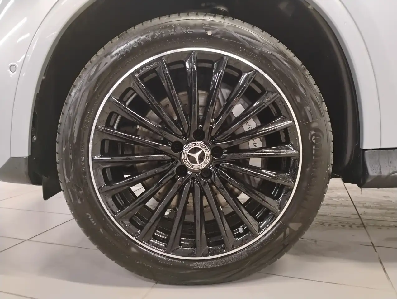 Mercedes-Benz GLC снимка Mercedes-Benz GLC