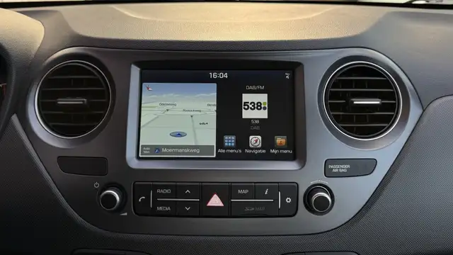 Hyundai I10 view 9