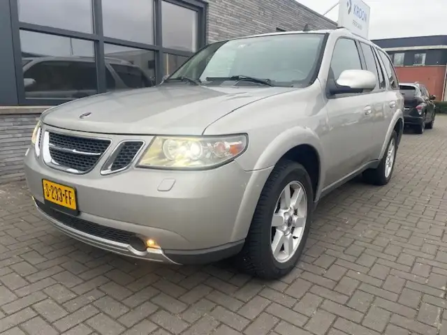 Saab 9-7X 5.3 V8 incl. Apple CarPlay en LPG