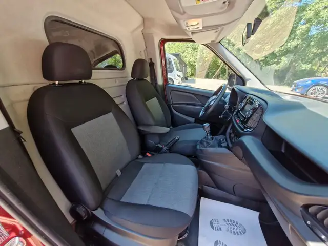 Fiat Doblo view 12
