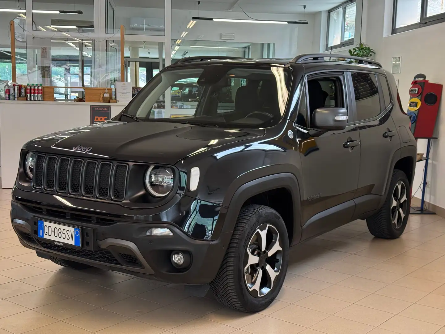 Jeep Renegade 4XE TRAILHAWK HYBRID PLUG-IN Black - 1