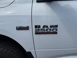 RAM 2500 снимка RAM 2500
