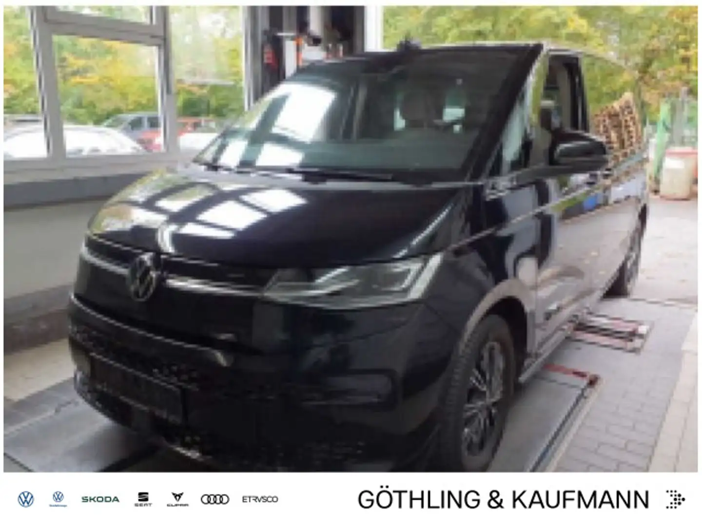 Volkswagen T7 Multivan Life 2.0TDI DSG*7Sitzer*IQ-Light*Pano*A Noir - 1