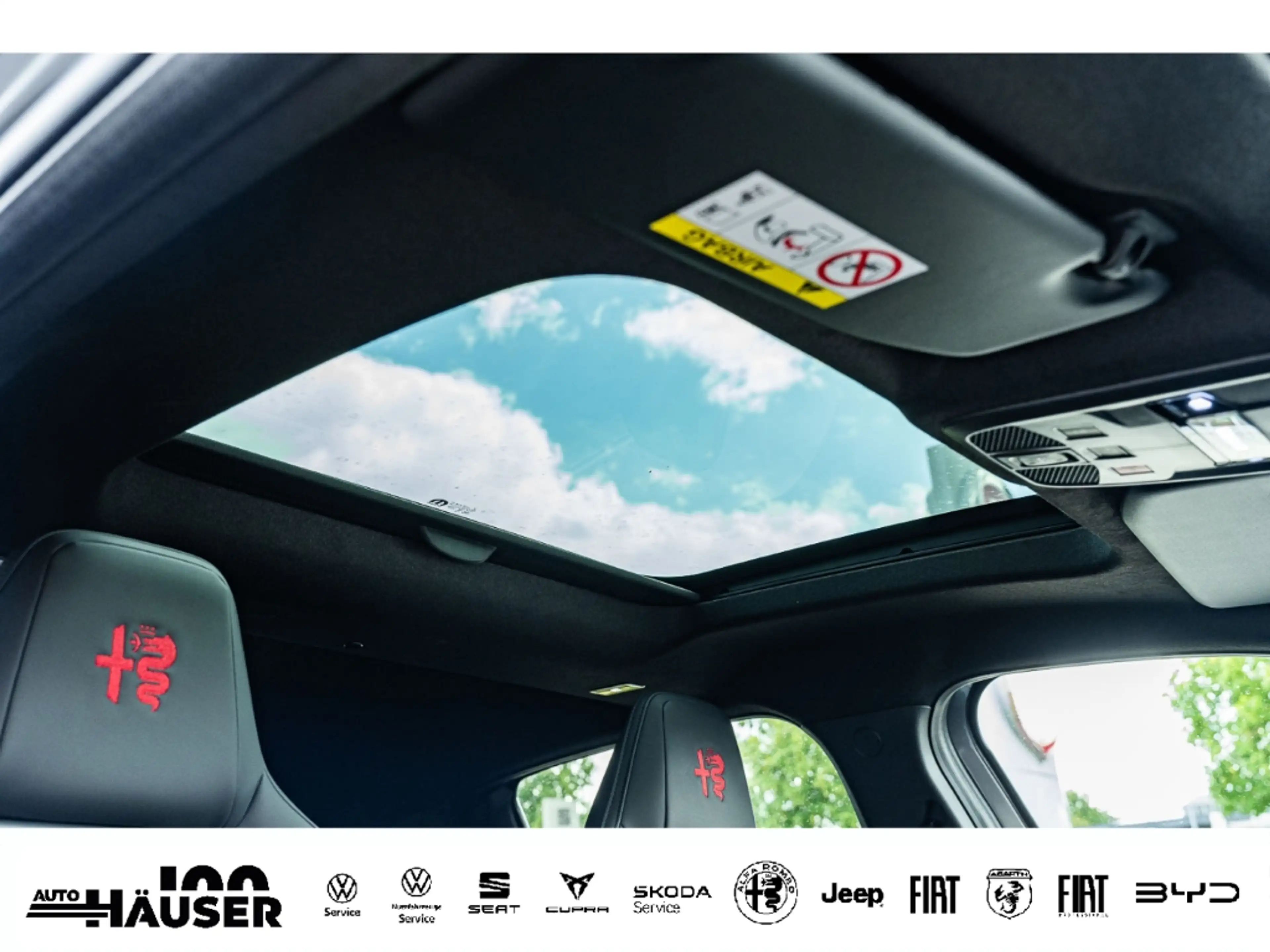 Alfa Romeo Junior Elettrica Veloce 280 54 kWh PANO EL. HECKKL. SABEL — photo 12