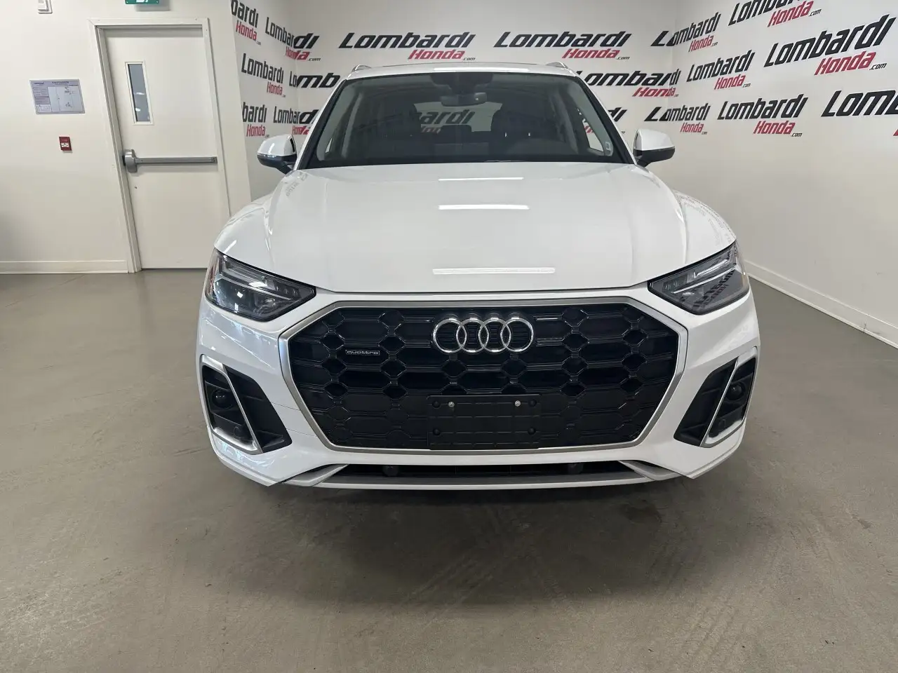 Audi Q5 снимка Audi Q5