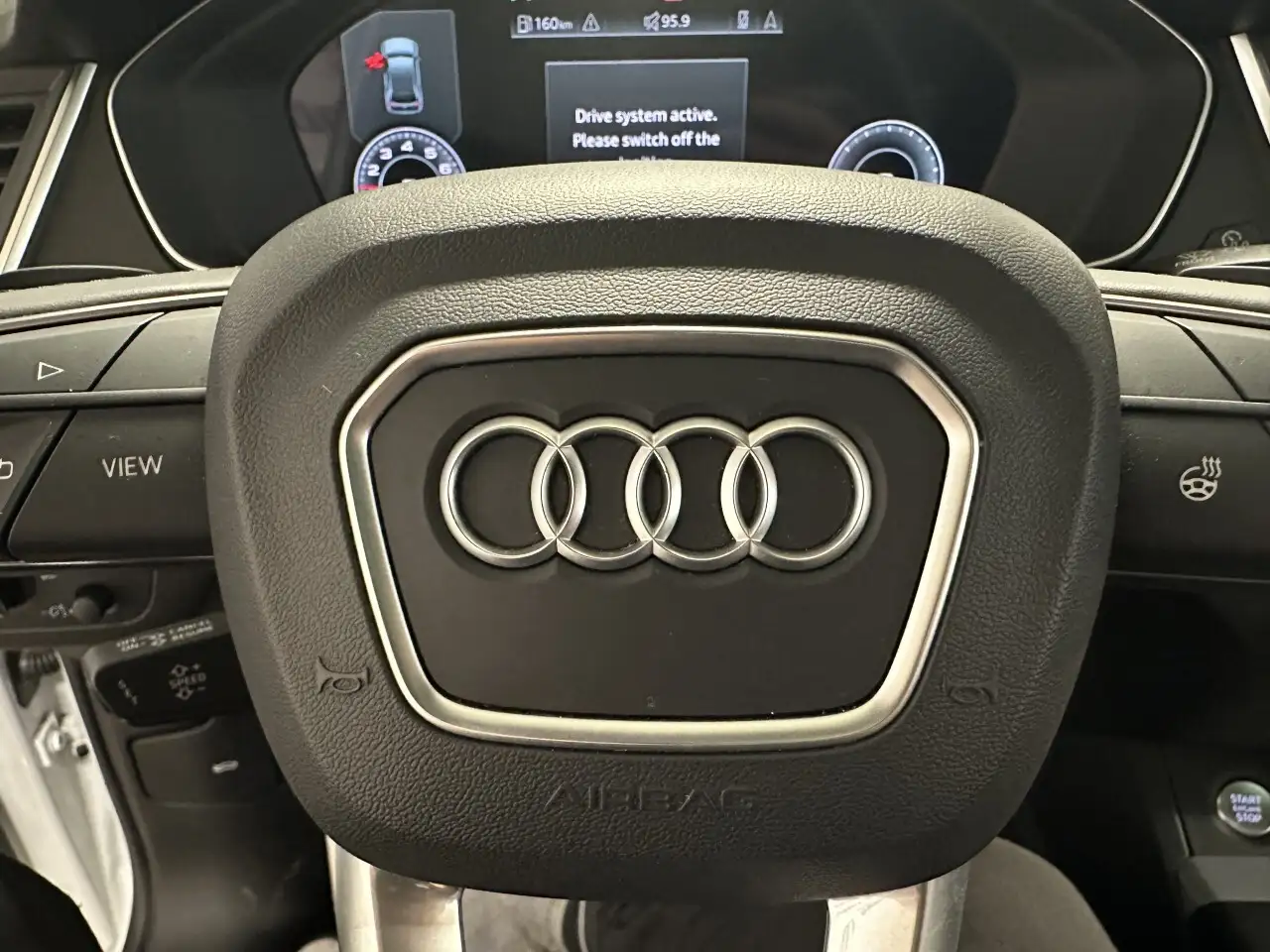 Audi Q5 снимка Audi Q5