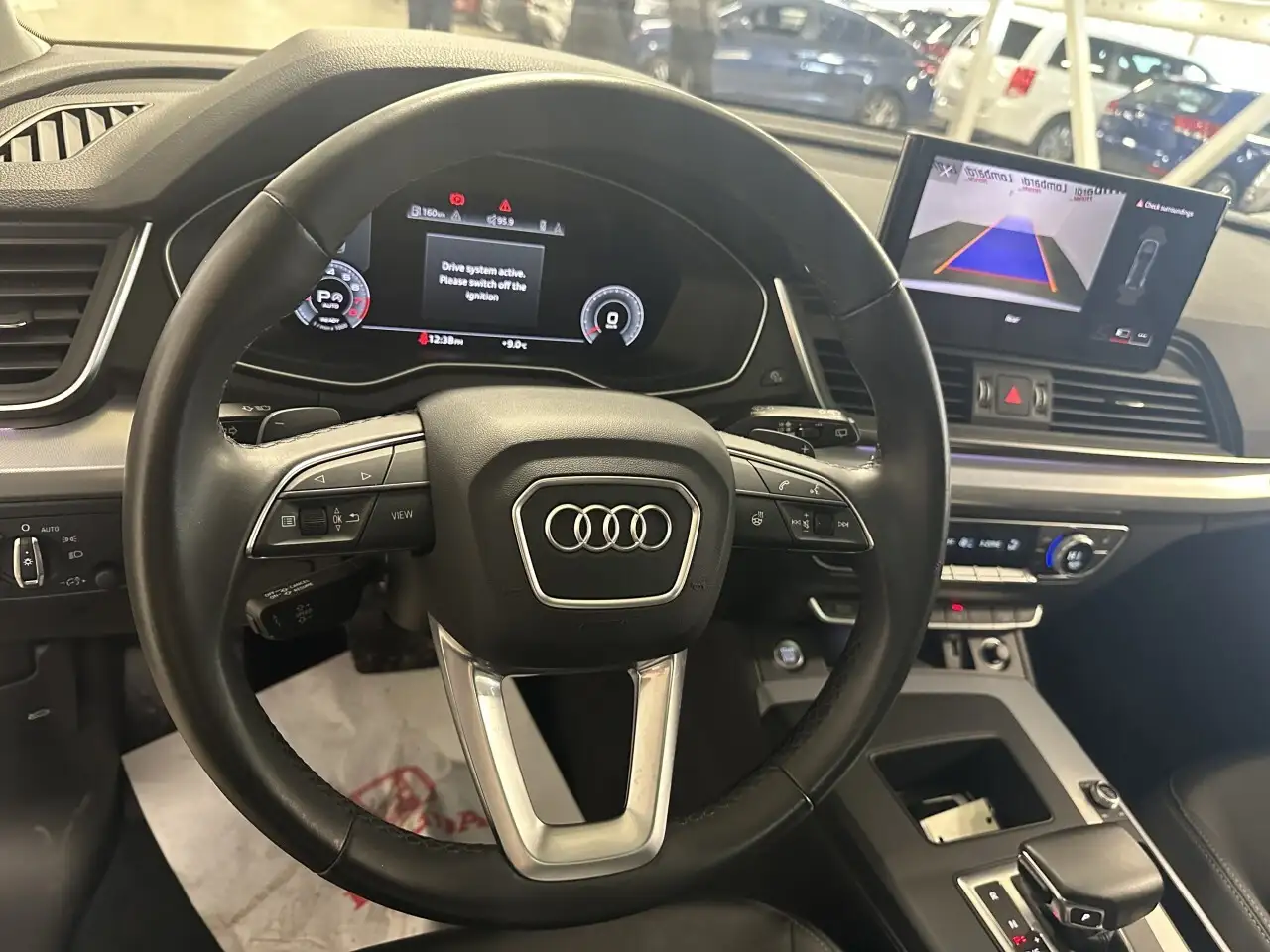 Audi Q5 снимка Audi Q5