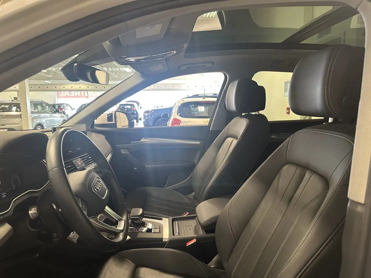 Audi Q5 снимка Audi Q5